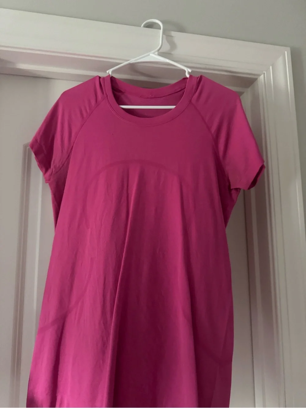 lululemon athletica Women's Short Sleeve Tee in Fuchsia Pink